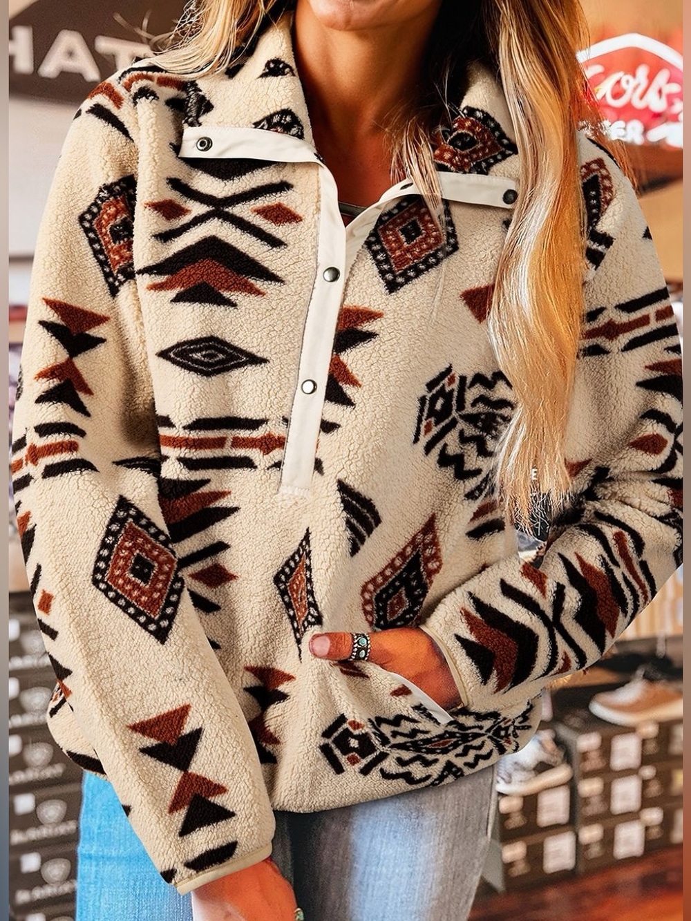 ♥️ Aztec Print Fleece Snap Down Teddy pullover w/ pockets